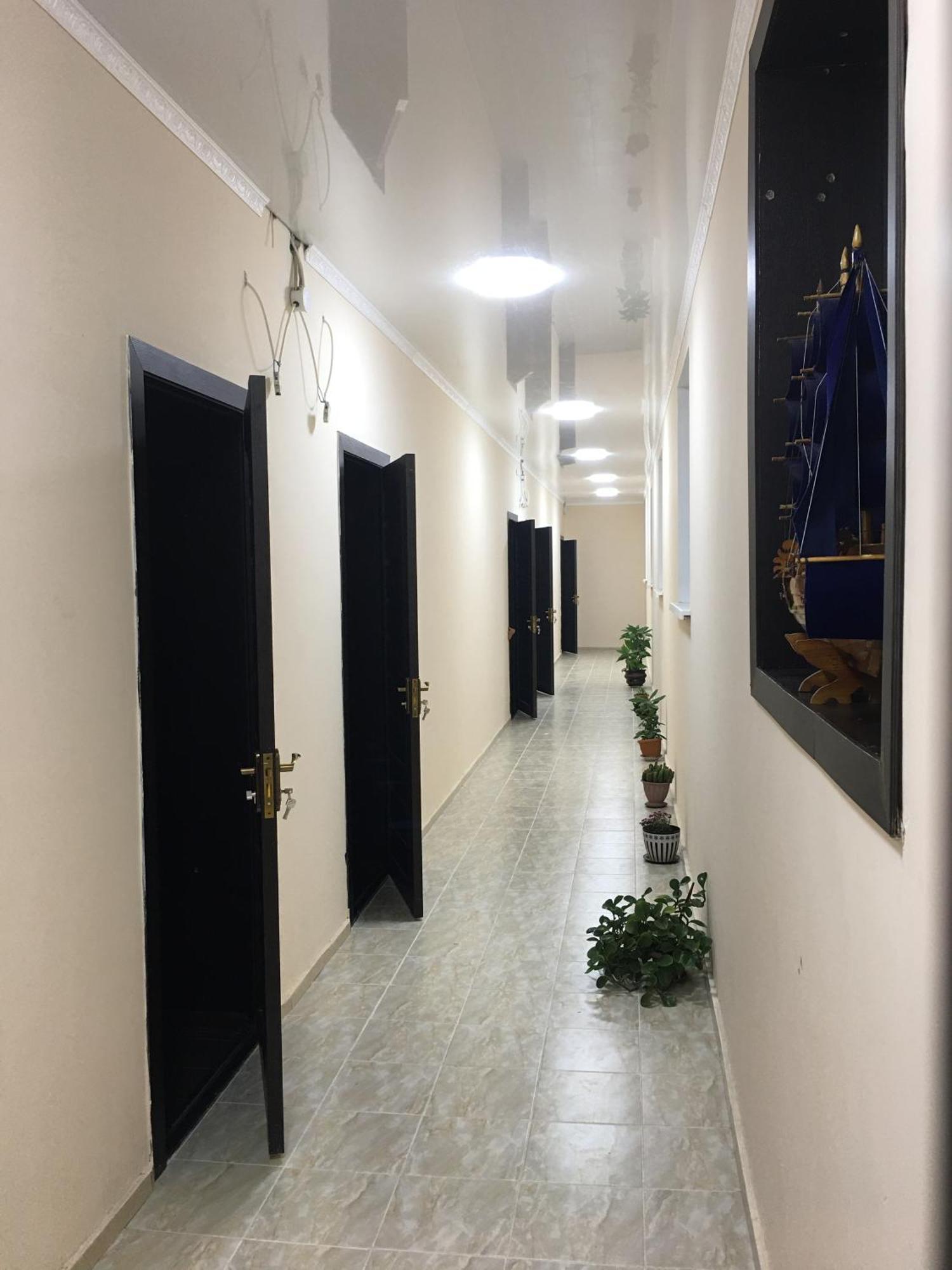 Adi Hotel ビシュケク エクステリア 写真