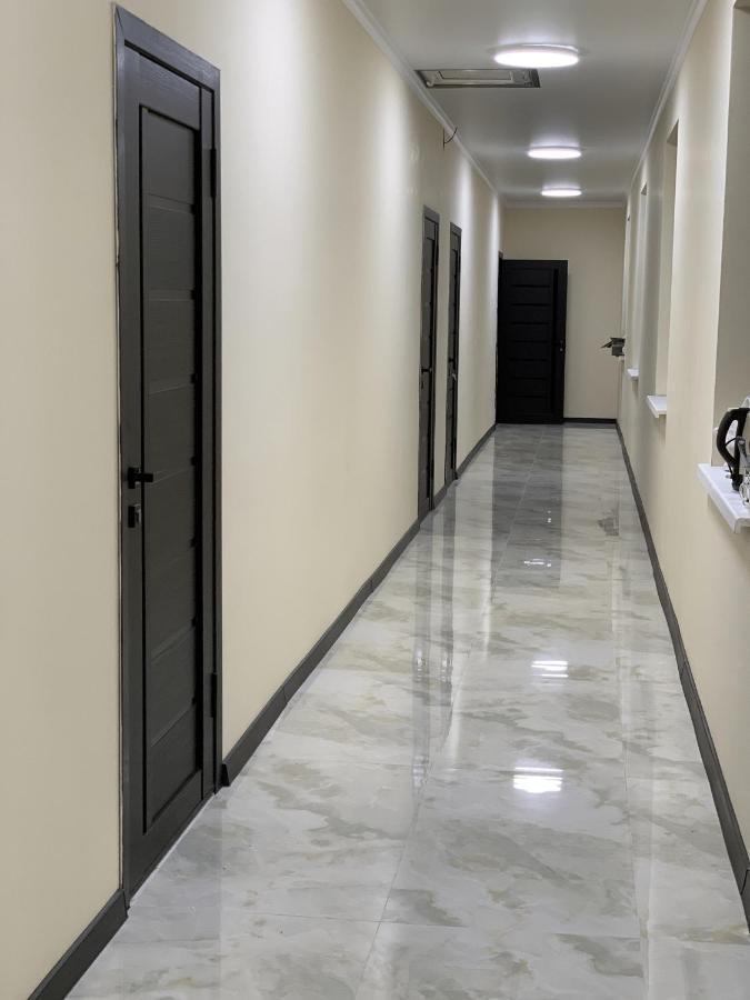 Adi Hotel ビシュケク エクステリア 写真